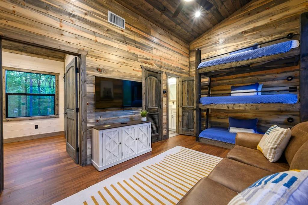 Brand New Luxury 2 Bedroom With Loft And Spa Sleeps 10 布罗肯鲍 外观 照片